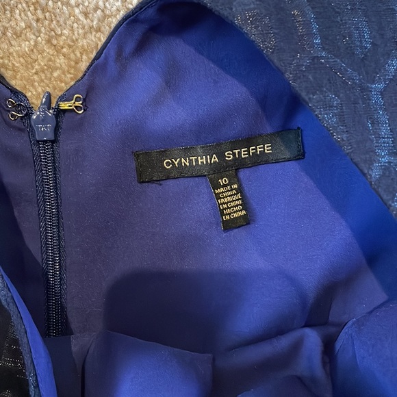 Cynthia Steffe Jacquard evening dress - Picture 4 of 6